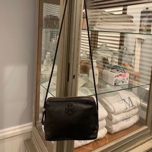 Beautiful Tory Burch Taylor Camera Bag